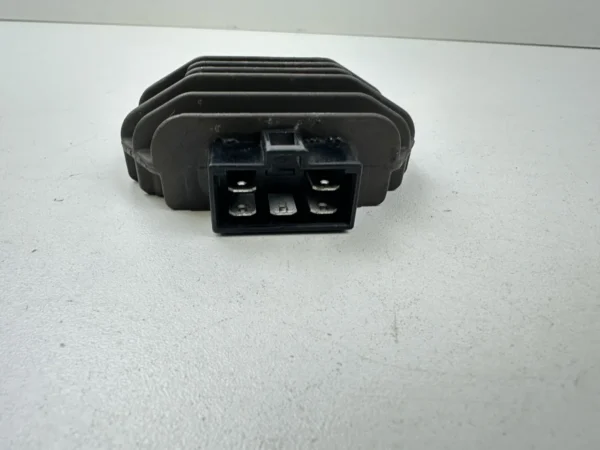 Pièce piece moto d'occasion authentique et vérifiée - Qualité garantie par Dratom Parts