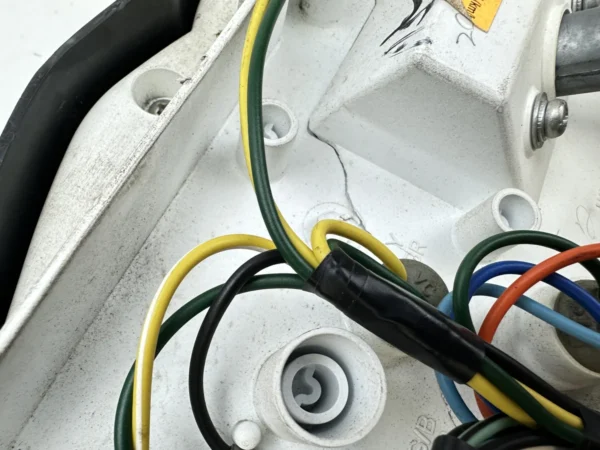Pièce détachée piece moto d'origine contrôlée et testée - En stock chez Dratom Parts