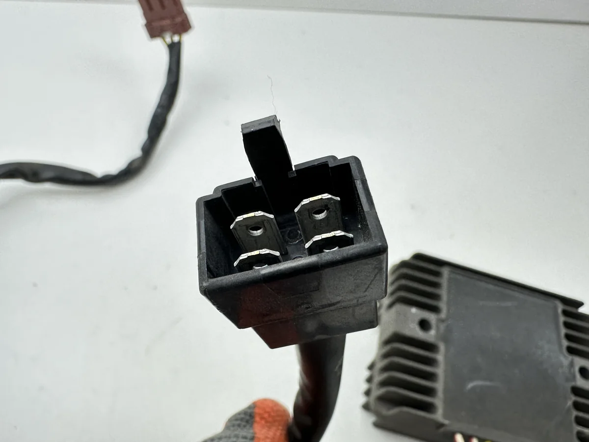 Dratom Parts piece moto 72 20250102 153525 Composant piece moto d'occasion certifié en excellent état - Vendeur professionnel Dratom Parts