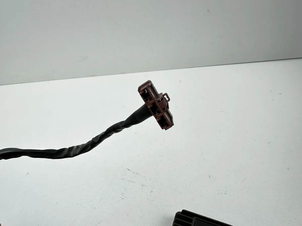 Dratom Parts piece moto 73 20250102 153521 Pièce détachée piece moto d'origine contrôlée et testée - En stock chez Dratom Parts