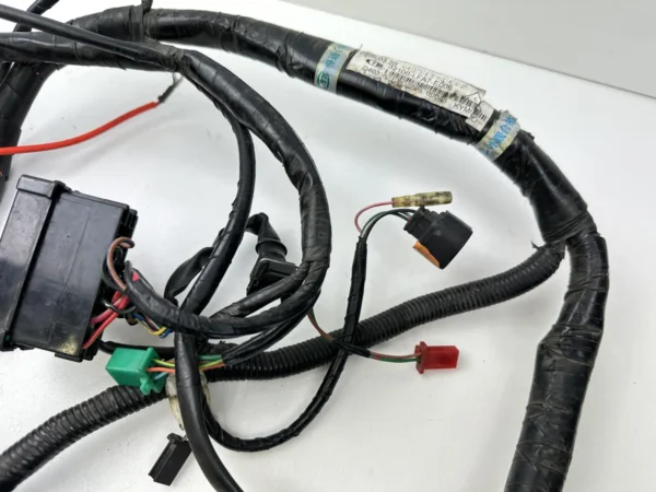 Pièce détachée piece moto d'origine contrôlée et testée - En stock chez Dratom Parts