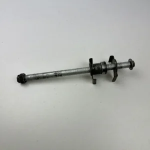 AXE ROUE ARRIERE KAWASAKI ER5 1997-2006