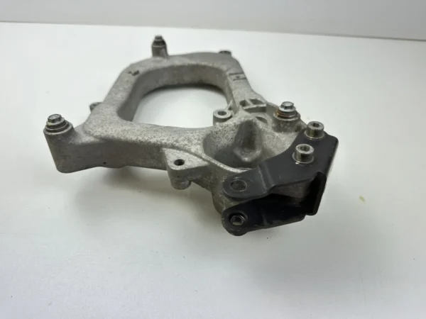 Pièce détachée piece moto d'origine contrôlée et testée - En stock chez Dratom Parts