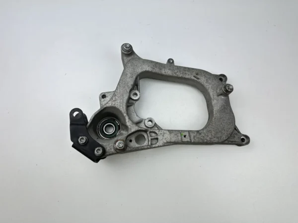 SUPPORT MOTEUR PIAGGIO X7 125 2008-2010
