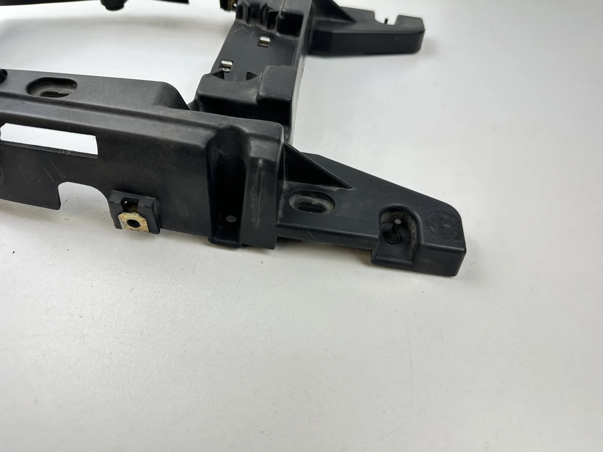 Dratom Parts piece moto 41 40 Pièce piece moto d'occasion authentique et vérifiée - Qualité garantie par Dratom Parts