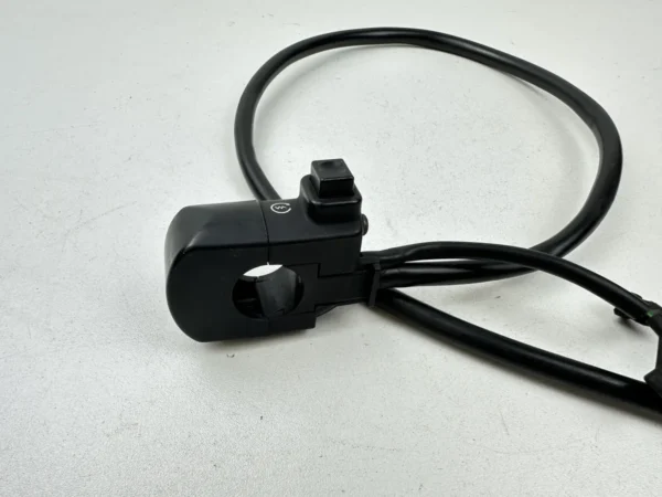 Pièce détachée piece moto d'origine contrôlée et testée - En stock chez Dratom Parts