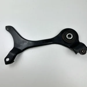 PLATINE FIXATION AMORTISSEUR KYMCO 125 PEOPLE S 2007-2008