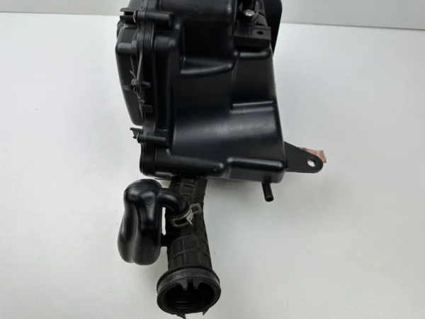 Composant piece moto d'occasion certifié en excellent état - Vendeur professionnel Dratom Parts