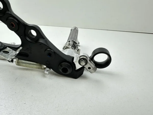 Pièce piece moto d'occasion authentique et vérifiée - Qualité garantie par Dratom Parts