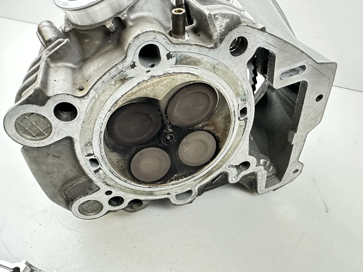 Dratom Parts piece moto 03 47 Pièce détachée piece moto d'origine contrôlée et testée - En stock chez Dratom Parts