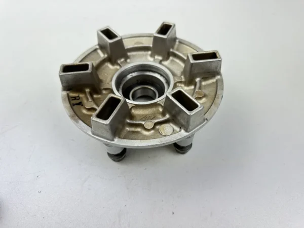 Pièce piece moto d'occasion authentique et vérifiée - Qualité garantie par Dratom Parts