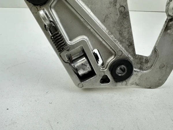 Pièce détachée piece moto d'origine contrôlée et testée - En stock chez Dratom Parts