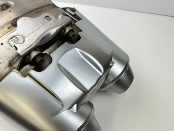 Pièce piece moto d'occasion authentique et vérifiée - Qualité garantie par Dratom Parts