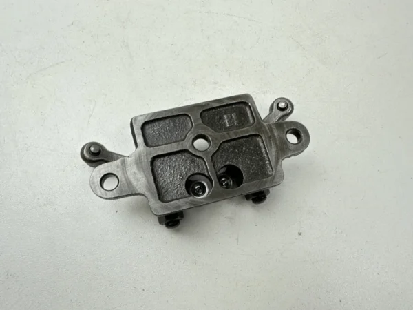 Pièce piece moto d'occasion authentique et vérifiée - Qualité garantie par Dratom Parts