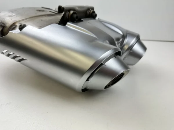 Pièce détachée piece moto d'origine contrôlée et testée - En stock chez Dratom Parts