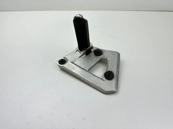 PLATINE REPOSE PIED GAUCHE SUZUKI GSX-F 750 1989-1997