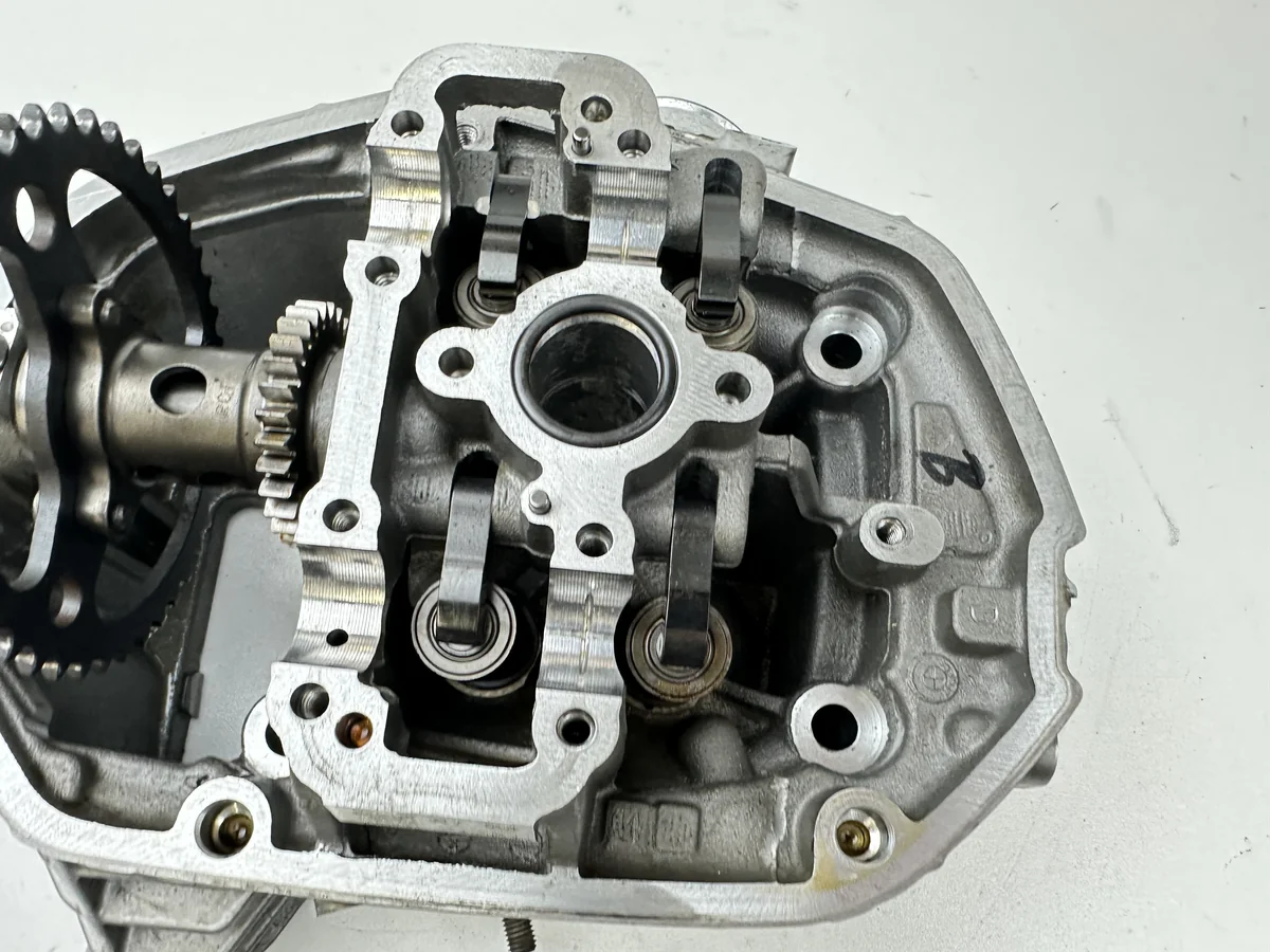 Dratom Parts piece moto 15 36 Pièce moto piece moto occasion premium sélectionnée par expert - Boutique Dratom Parts