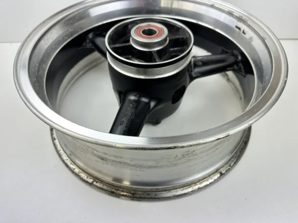 Pièce détachée piece moto d'origine contrôlée et testée - En stock chez Dratom Parts