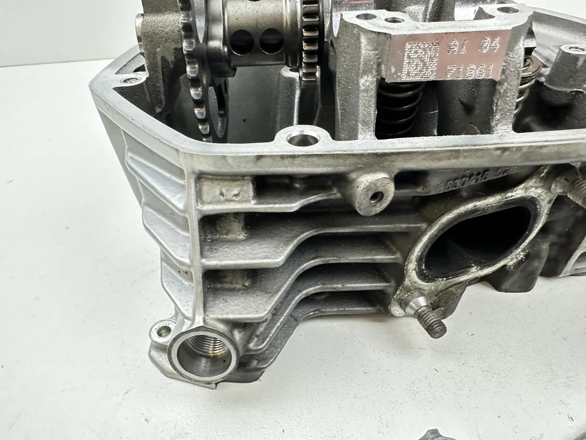 Dratom Parts piece moto 16 36 Pièce détachée piece moto d'origine contrôlée et testée - En stock chez Dratom Parts