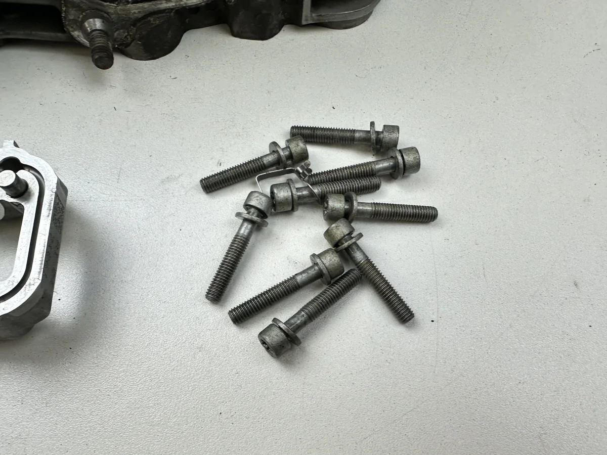 Dratom Parts piece moto 17 35 Composant piece moto d'occasion certifié en excellent état - Vendeur professionnel Dratom Parts