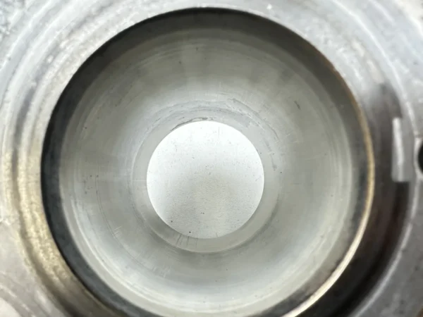 Pièce piece moto d'occasion authentique et vérifiée - Qualité garantie par Dratom Parts