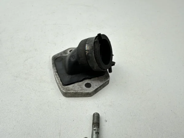 Pièce détachée piece moto d'origine contrôlée et testée - En stock chez Dratom Parts