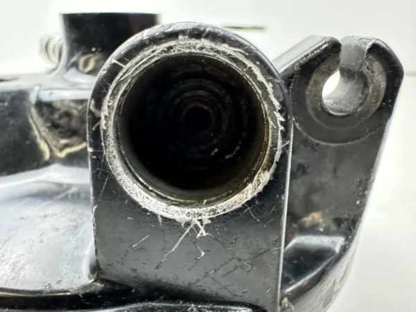 Pièce piece moto d'occasion authentique et vérifiée - Qualité garantie par Dratom Parts