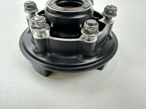 Composant piece moto d'occasion certifié en excellent état - Vendeur professionnel Dratom Parts