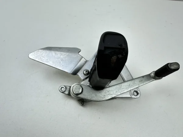 Pièce détachée piece moto d'origine contrôlée et testée - En stock chez Dratom Parts
