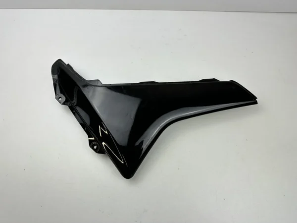 CARÉNAGE BAS DE CAISSE DROIT YAMAHA N-MAX 125 2015-2020