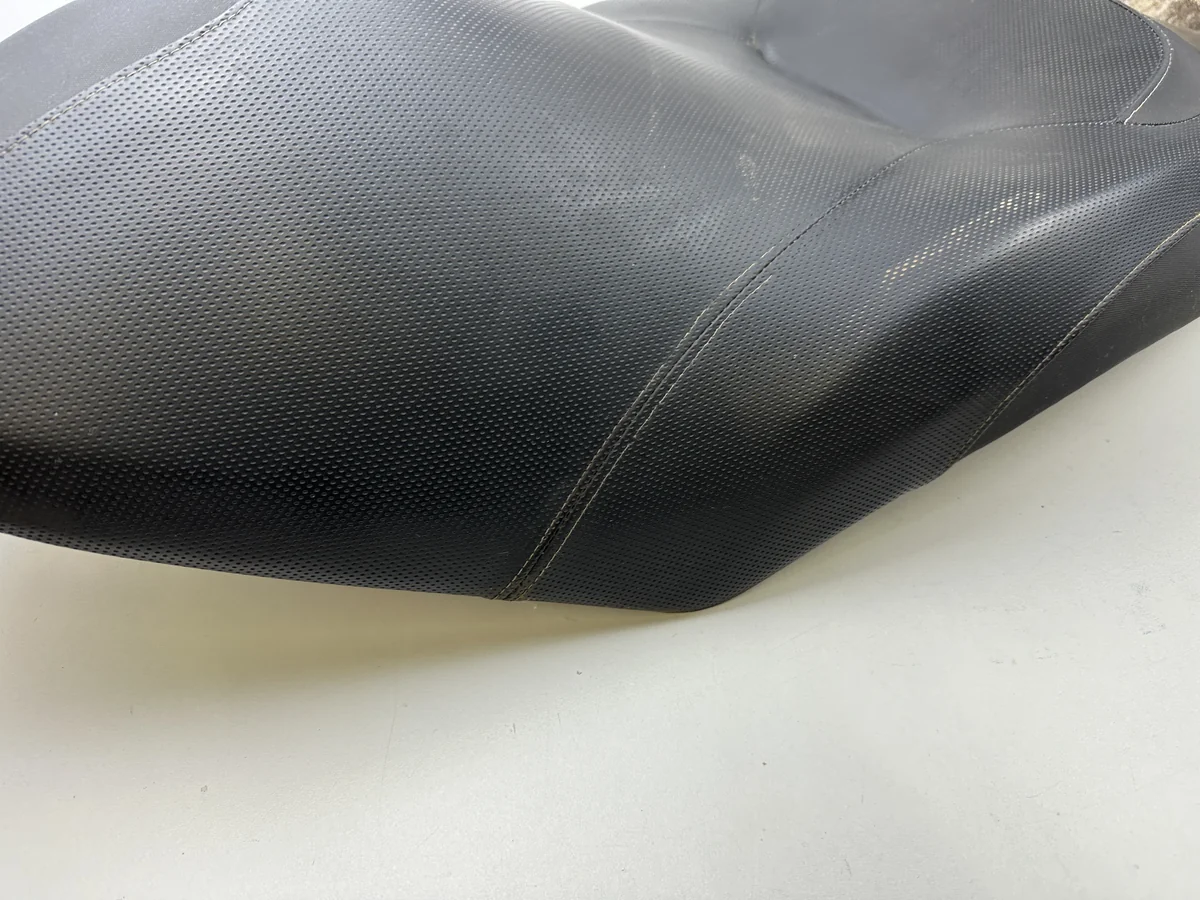 Dratom Parts piece moto 86 19 Pièce piece moto d'occasion authentique et vérifiée - Qualité garantie par Dratom Parts