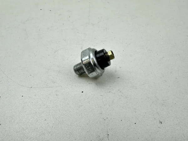 Pièce piece moto d'occasion authentique et vérifiée - Qualité garantie par Dratom Parts