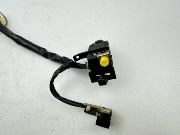 Pièce détachée piece moto d'origine contrôlée et testée - En stock chez Dratom Parts