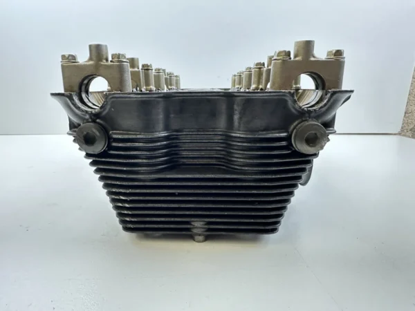 Composant piece moto d'occasion certifié en excellent état - Vendeur professionnel Dratom Parts