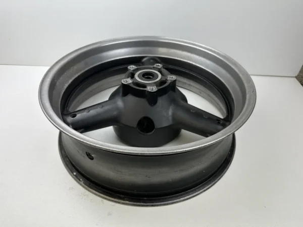 Composant piece moto d'occasion certifié en excellent état - Vendeur professionnel Dratom Parts