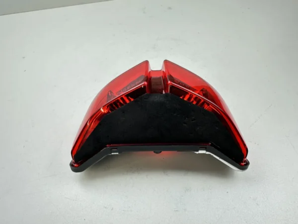 Pièce détachée piece moto d'origine contrôlée et testée - En stock chez Dratom Parts