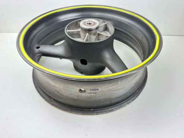 Pièce piece moto d'occasion authentique et vérifiée - Qualité garantie par Dratom Parts