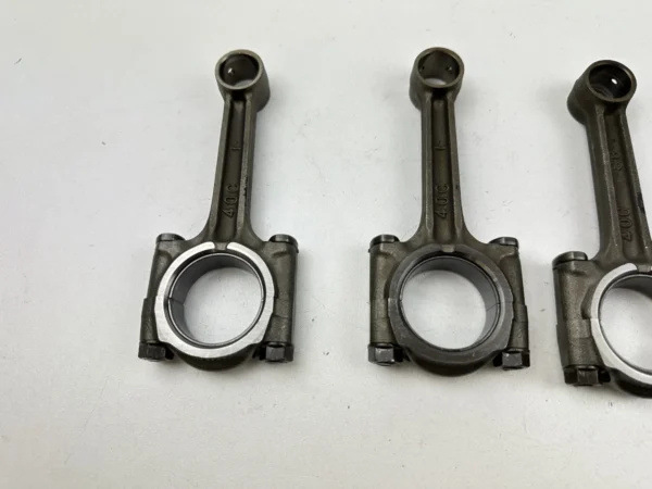 Composant piece moto d'occasion certifié en excellent état - Vendeur professionnel Dratom Parts