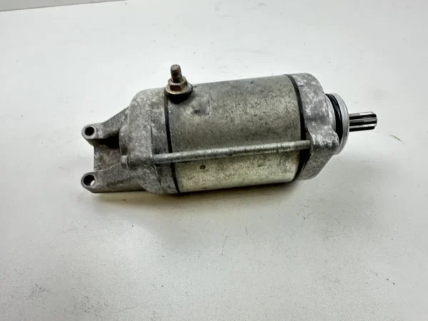 Pièce détachée piece moto d'origine contrôlée et testée - En stock chez Dratom Parts