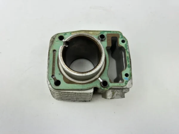 Pièce piece moto d'occasion authentique et vérifiée - Qualité garantie par Dratom Parts