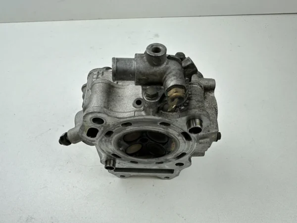 Composant piece moto d'occasion certifié en excellent état - Vendeur professionnel Dratom Parts
