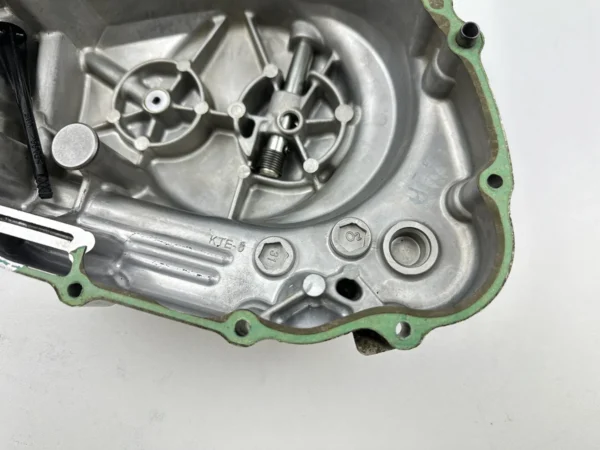 Composant piece moto d'occasion certifié en excellent état - Vendeur professionnel Dratom Parts