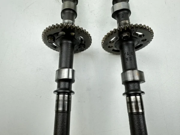 Pièce détachée piece moto d'origine contrôlée et testée - En stock chez Dratom Parts