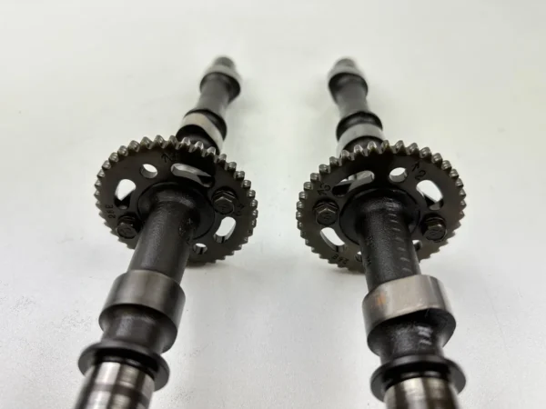 Pièce piece moto d'occasion authentique et vérifiée - Qualité garantie par Dratom Parts