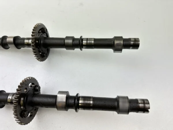 Composant piece moto d'occasion certifié en excellent état - Vendeur professionnel Dratom Parts