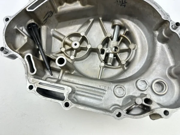 Composant piece moto d'occasion certifié en excellent état - Vendeur professionnel Dratom Parts