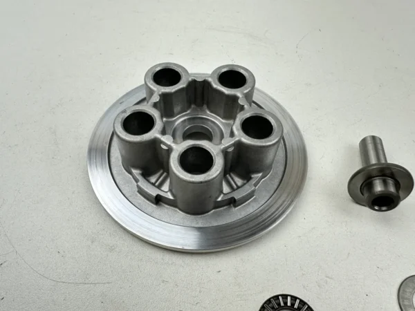 Composant piece moto d'occasion certifié en excellent état - Vendeur professionnel Dratom Parts