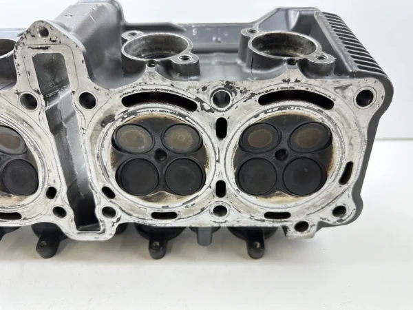 Composant piece moto d'occasion certifié en excellent état - Vendeur professionnel Dratom Parts