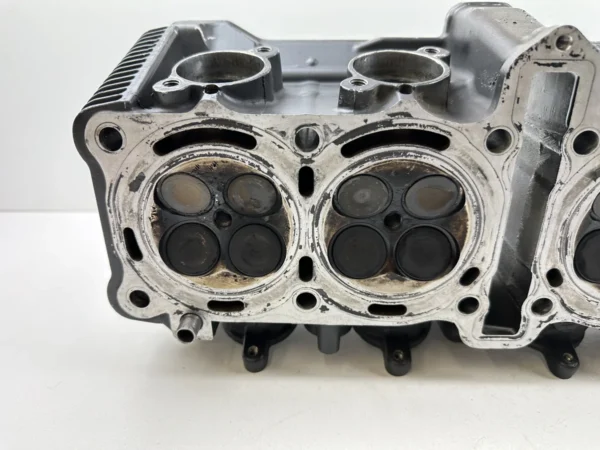 Pièce piece moto d'occasion authentique et vérifiée - Qualité garantie par Dratom Parts