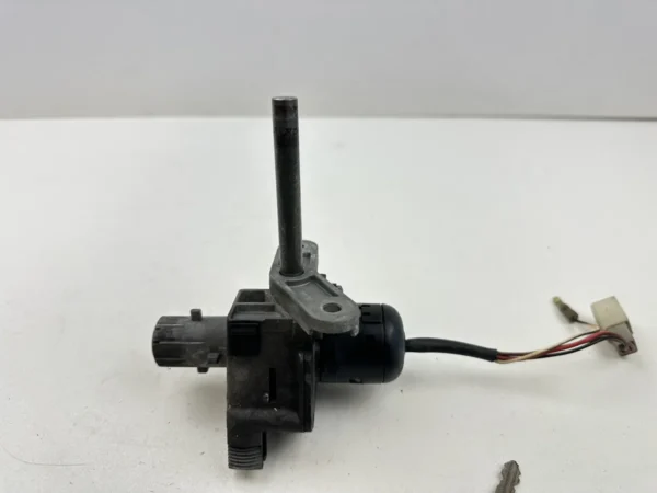 Pièce détachée piece moto d'origine contrôlée et testée - En stock chez Dratom Parts
